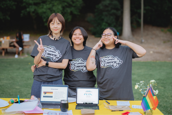 Students from Gender Sexuality and Society LLC posing and smiling