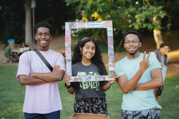 Students from Sustainability LLC smiling